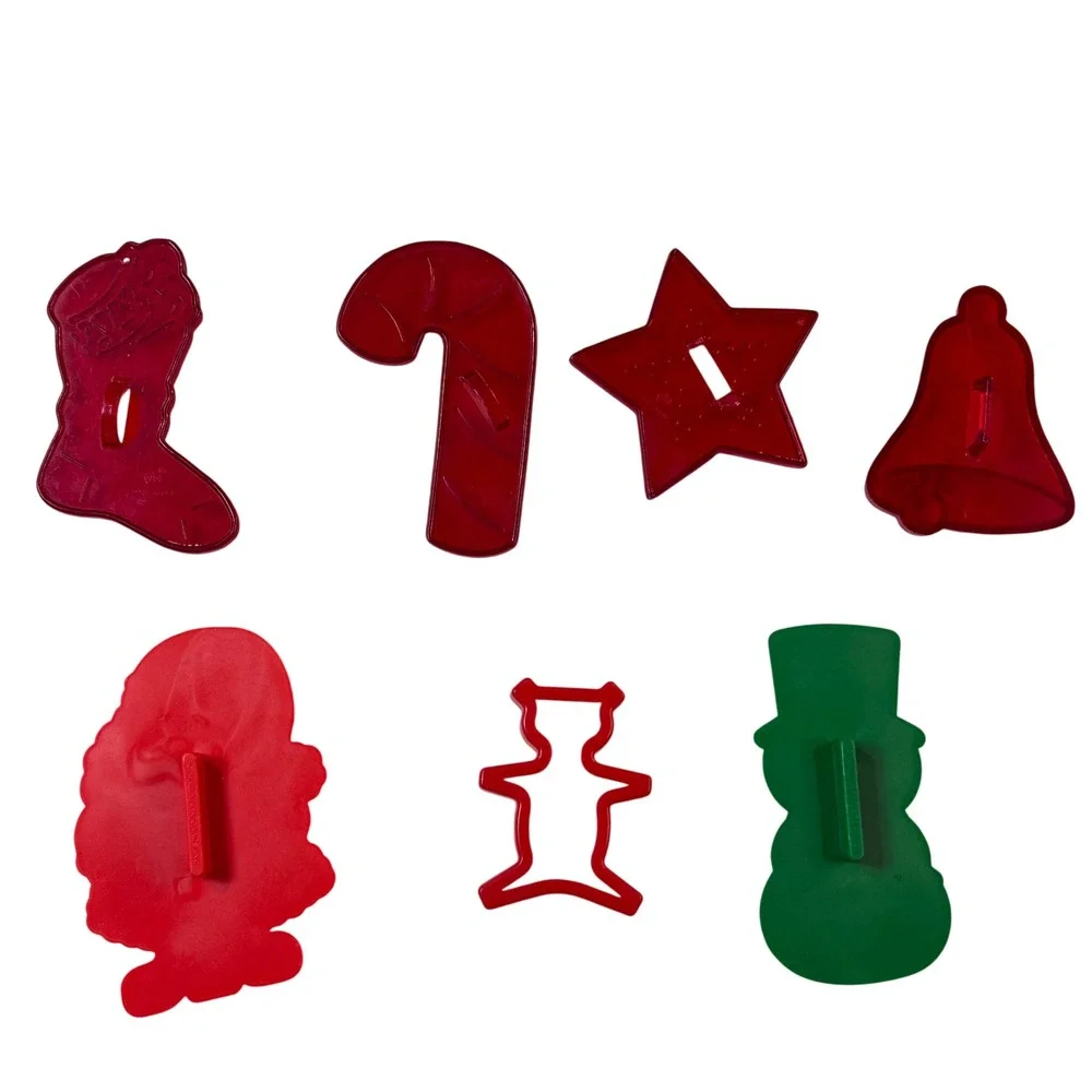 Vintage 80s Hallmark Christmas Cookie Cutter Red Green 7pc Grandmacore Americana